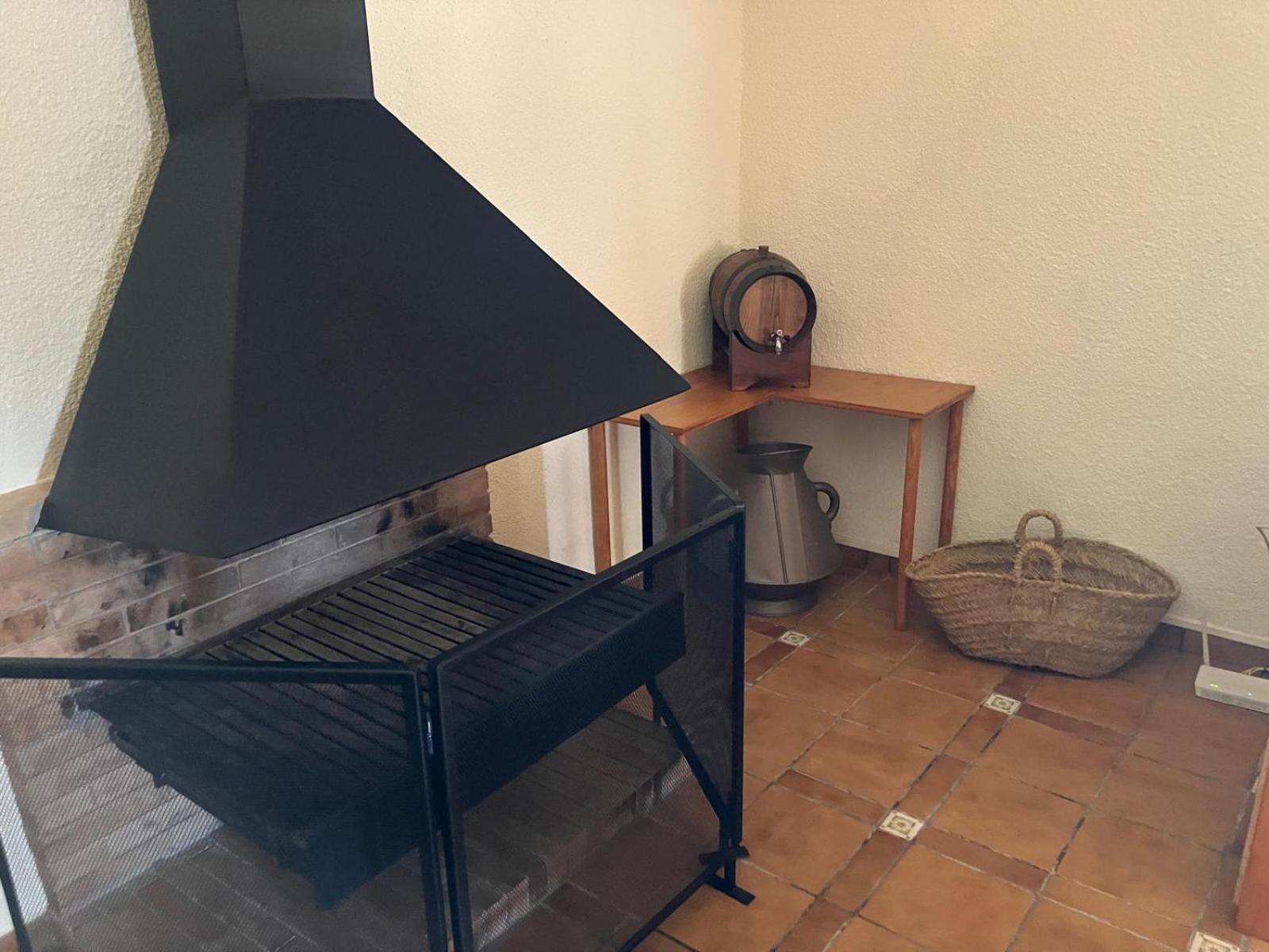 San Martín Sarroca Apartment With Private Pool And Garden מראה חיצוני תמונה