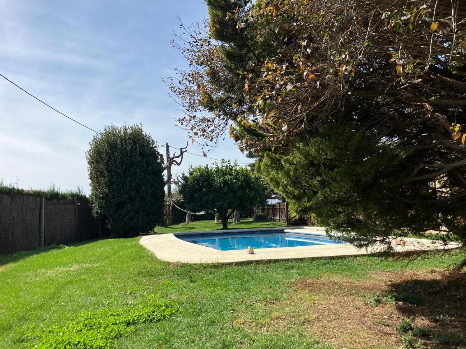 San Martín Sarroca Apartment With Private Pool And Garden מראה חיצוני תמונה