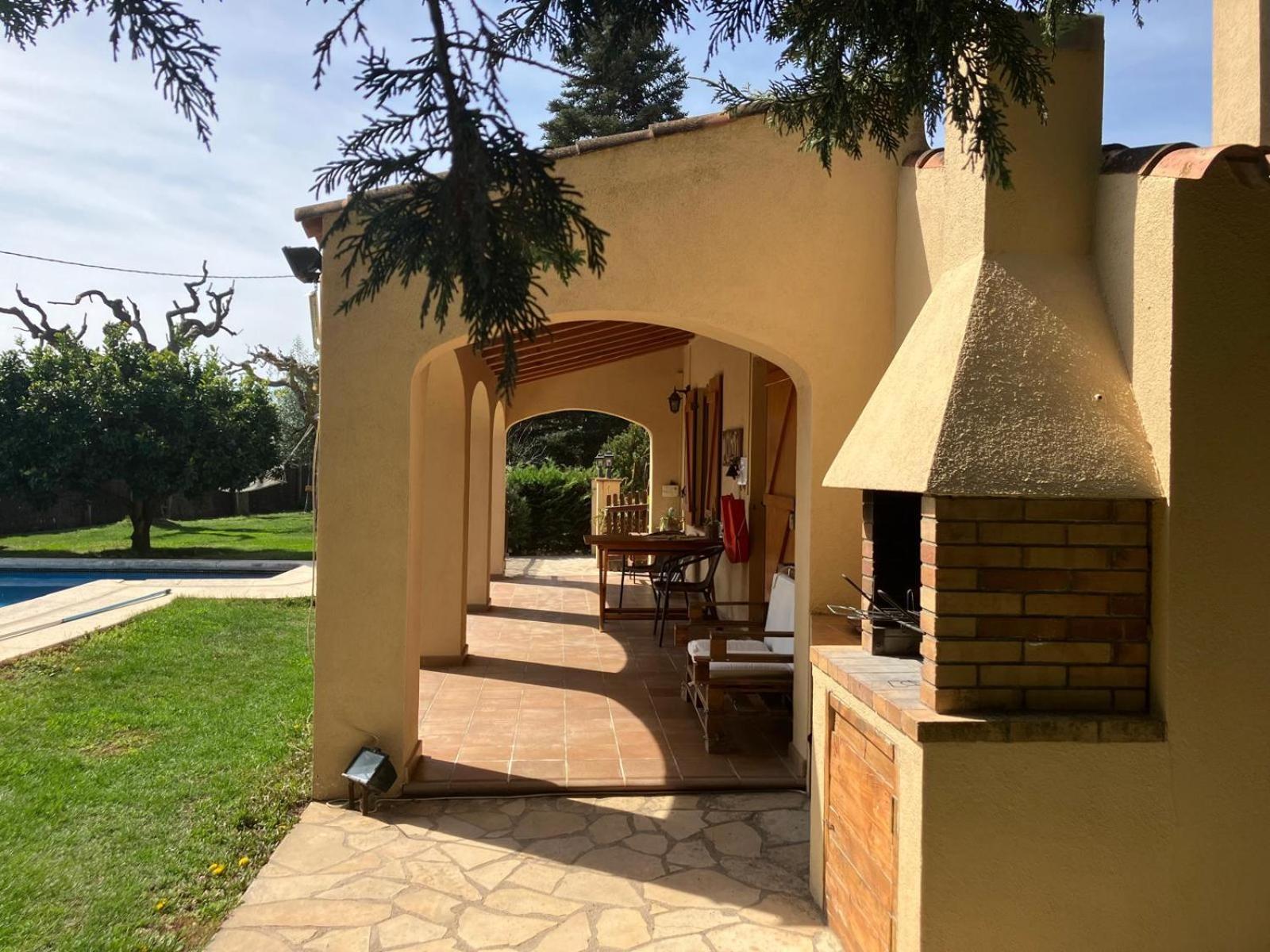 San Martín Sarroca Apartment With Private Pool And Garden מראה חיצוני תמונה
