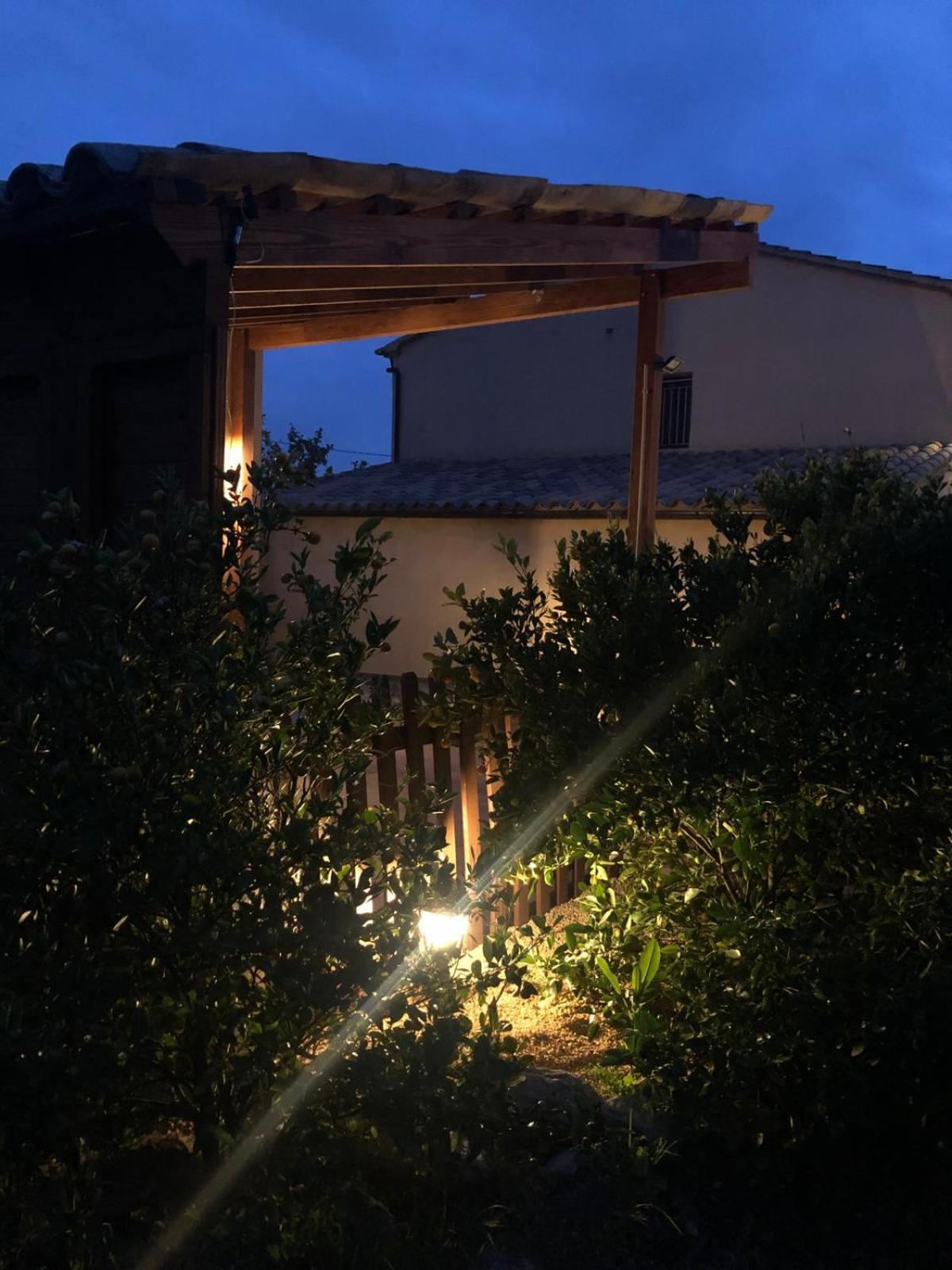 San Martín Sarroca Apartment With Private Pool And Garden מראה חיצוני תמונה